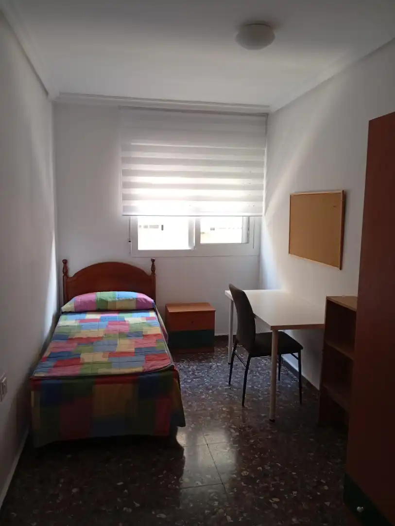 Schlafzimmer von Wohnung zur Miete in Jaén mit Klimaanlage, Terrasse und Möbliert