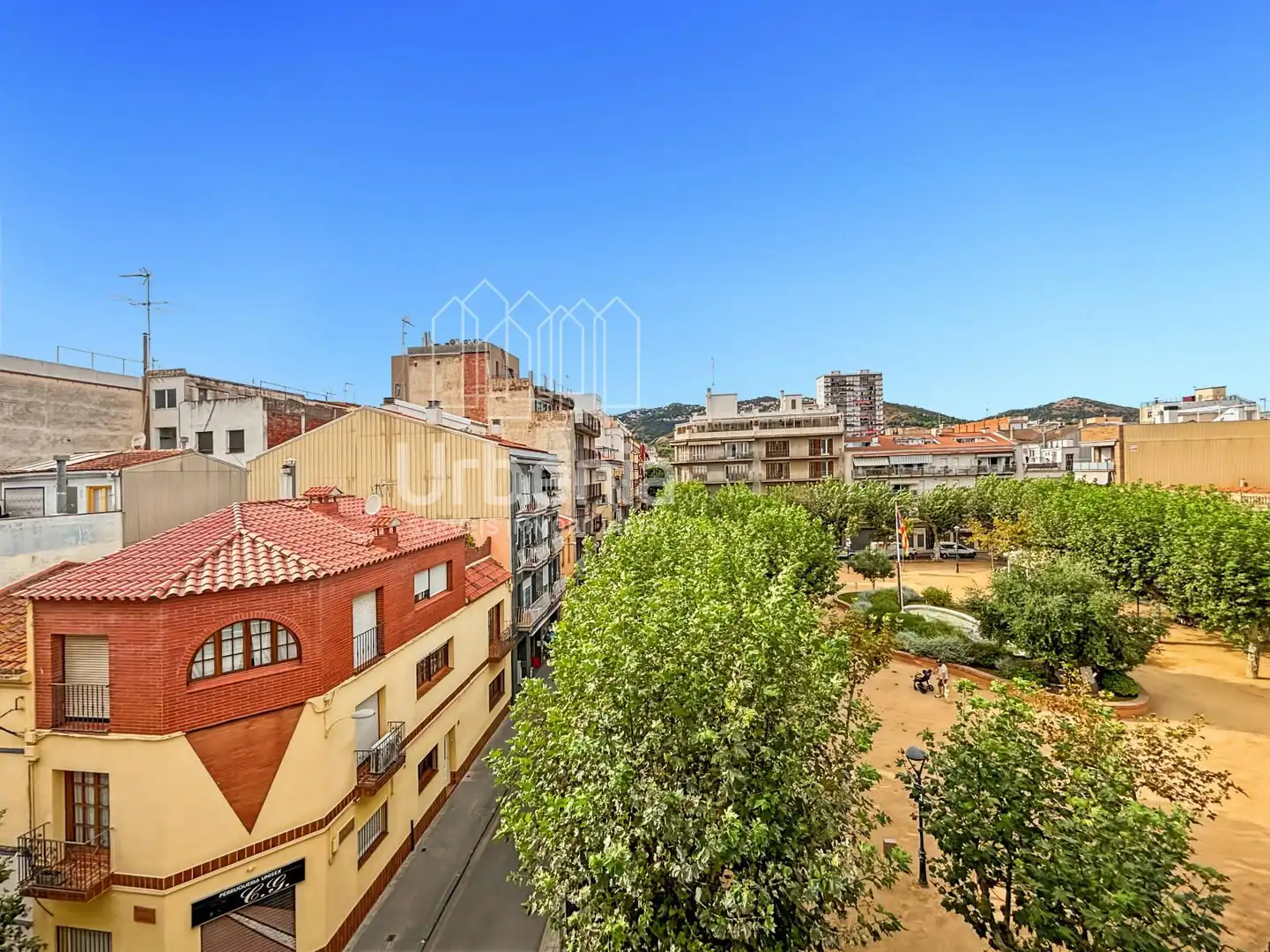Vista exterior de Pis en venda en Calella amb Calefacció
