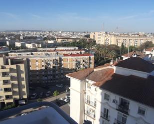 Vista exterior de Pis en venda en Jerez de la Frontera amb Terrassa