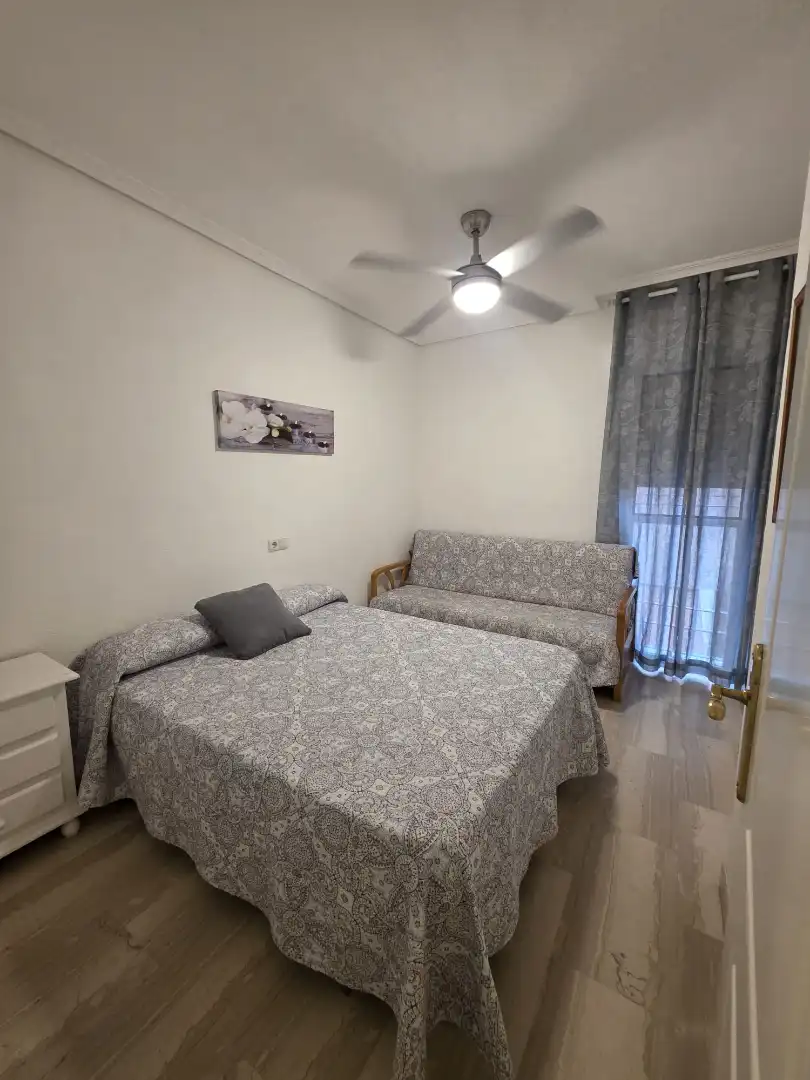 Bedroom of Apartments for rent in Fuengirola  with Air Conditioner, Terrace and Furnished