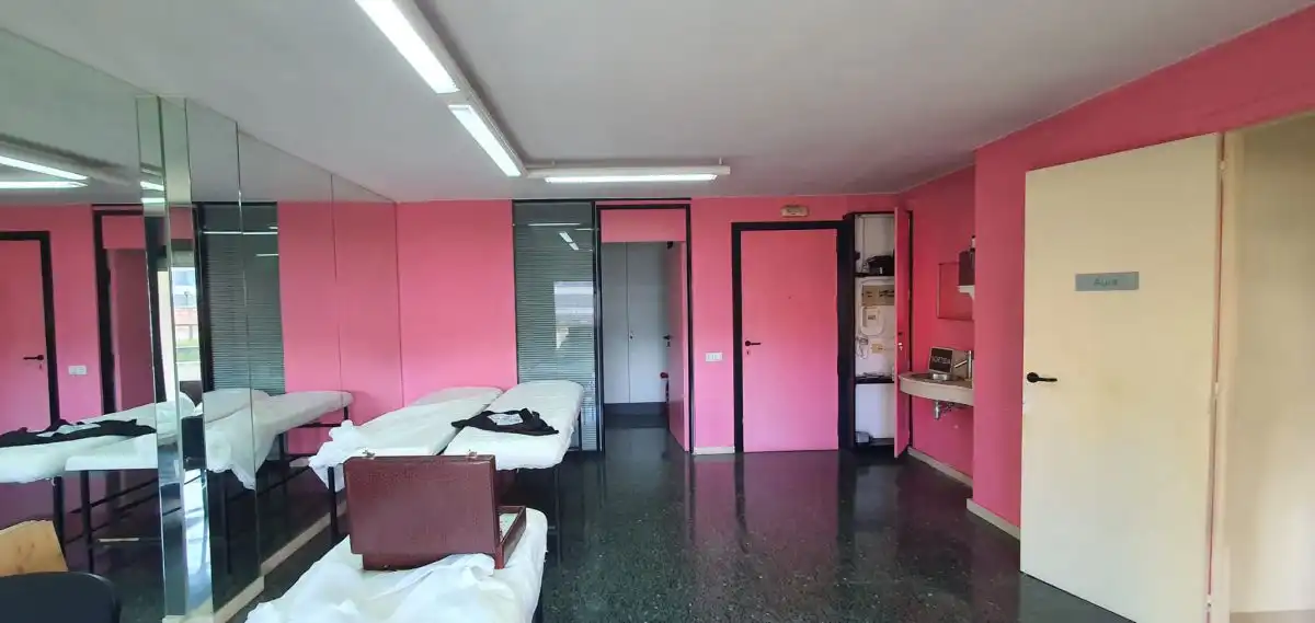 Wohnzimmer von Büro zum Verkauf in Tarragona mit Klimaanlage, Heizung und Terrasse