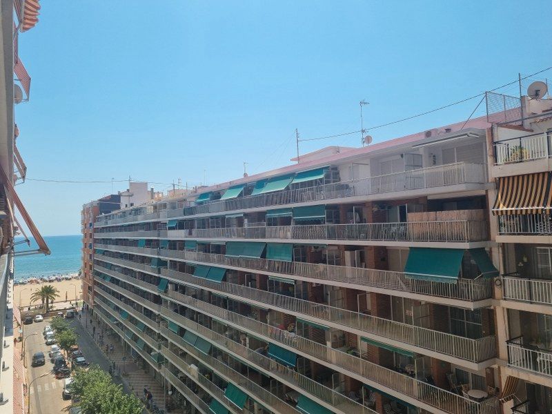 Vista exterior de Apartament en venda en Cullera amb Aire condicionat, Terrassa i Moblat