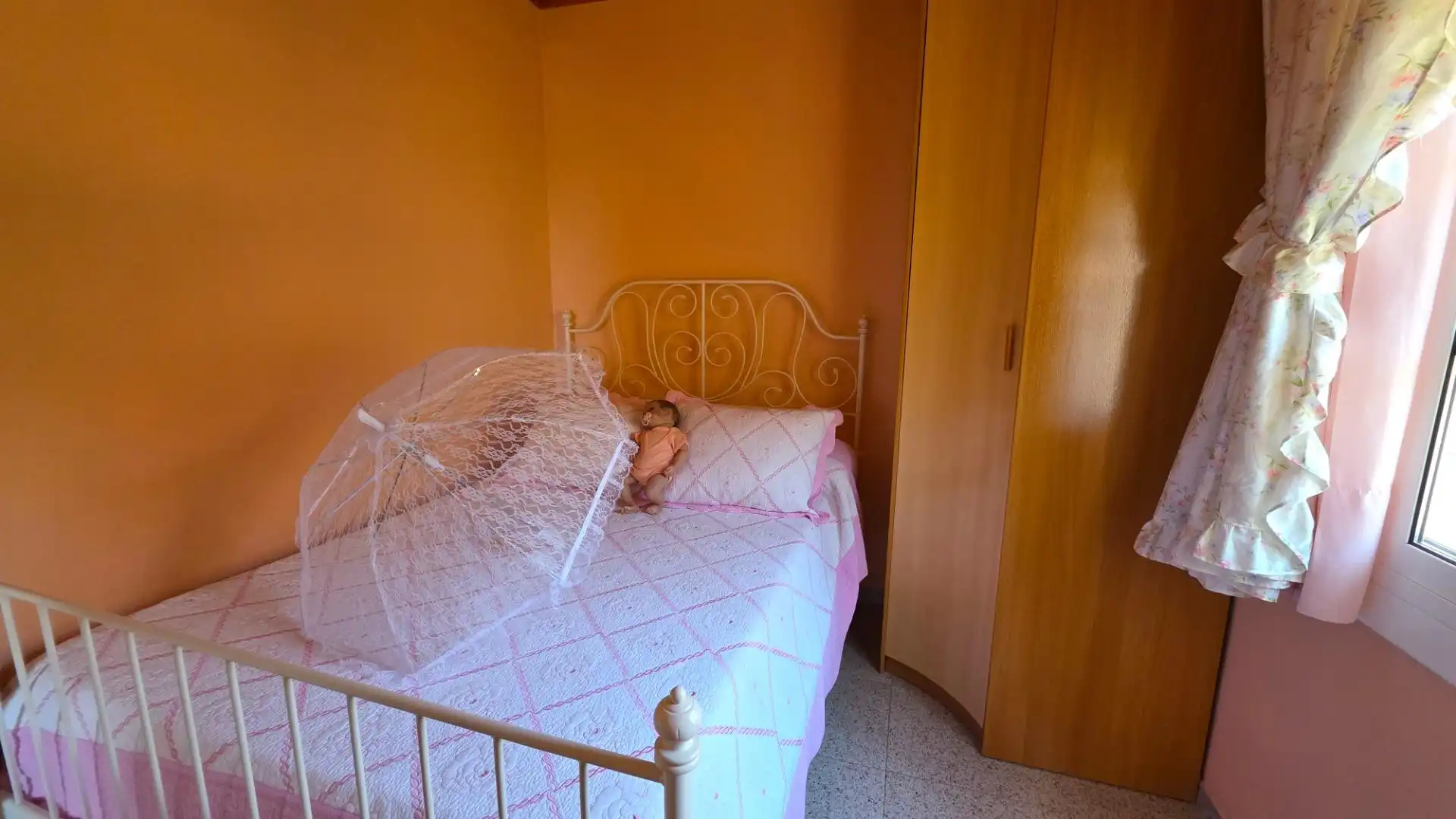 Bedroom of Houses for sale in Tordera  with Air Conditioner, Heating and Private garden