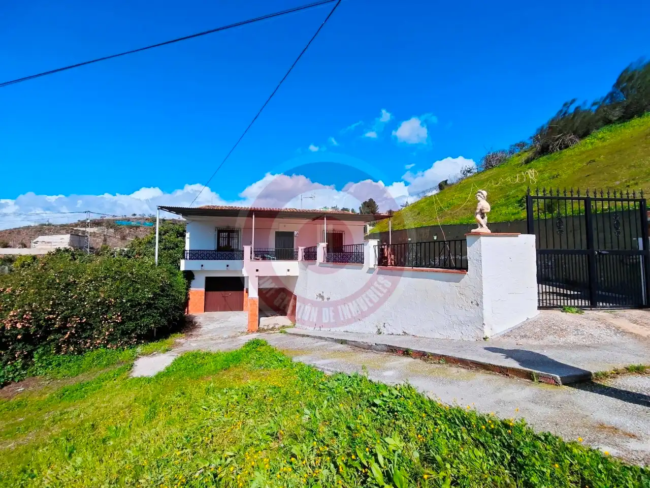 Vista exterior de Finca rústica en venda en Vélez-Málaga amb Jardí privat i Terrassa