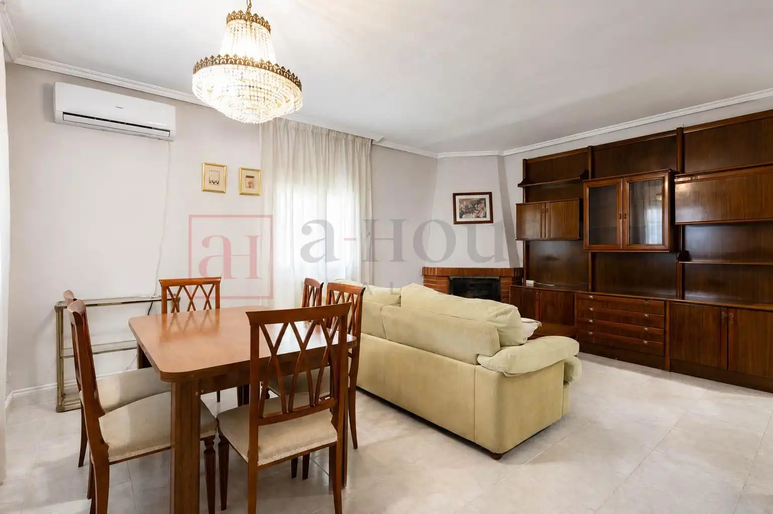 Living room of Houses for sale in Móstoles  with Air Conditioner, Heating and Private garden