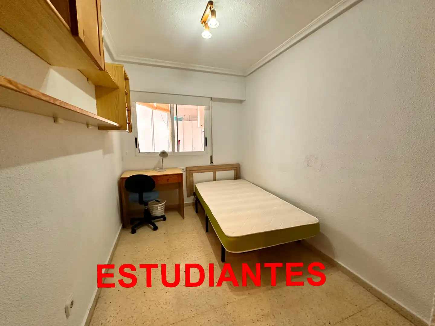Habitación de Piso de alquiler en San Vicente del Raspeig / Sant Vicent del Raspeig con Amueblado