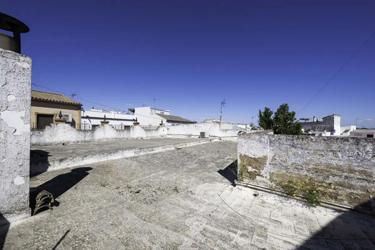 Vista exterior de Casa adosada en venta en Villanueva del Ariscal con Aire acondicionado, Calefacción y Terraza