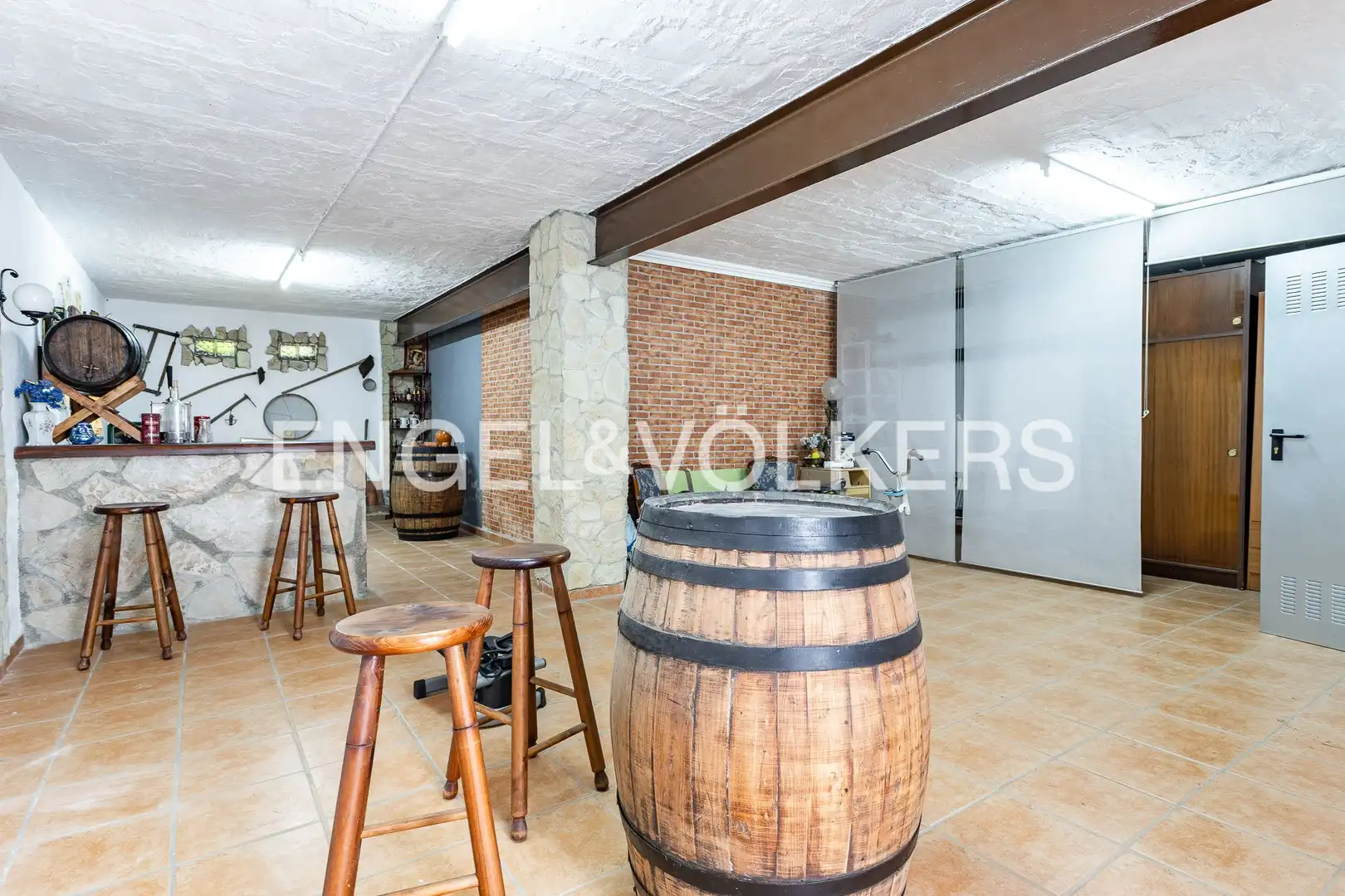 Houses for sale in Sant Cebrià de Vallalta  with Heating, Private garden and Balcony