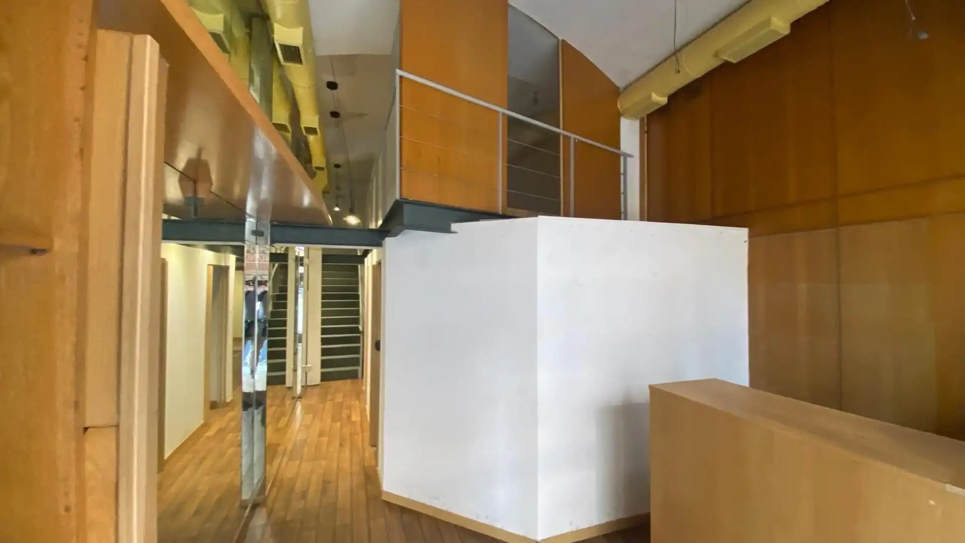 Local en venta en Burgos Capital con Amueblado