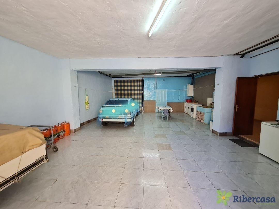 Casa o xalet en venda en Cortes amb Calefacció i Traster