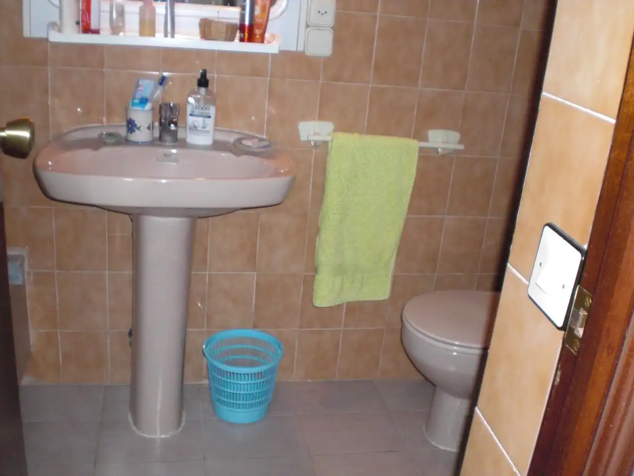Bany de Casa o xalet de lloguer en Alicante / Alacant amb Aire condicionat, Terrassa i Piscina