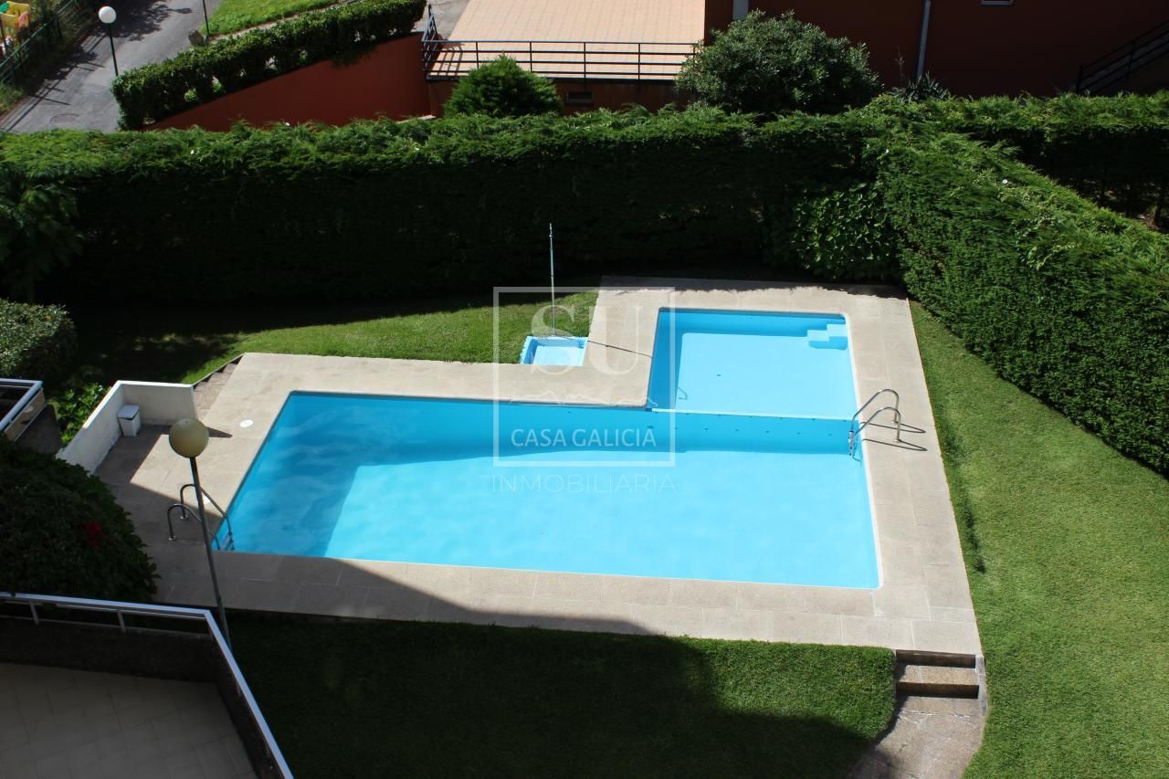 Piscina de Pis en venda en Baiona amb Calefacció, Parquet i Terrassa