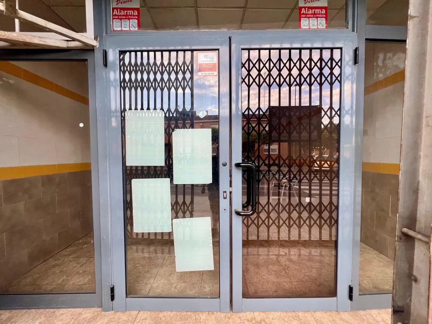 Local en venta en Amposta