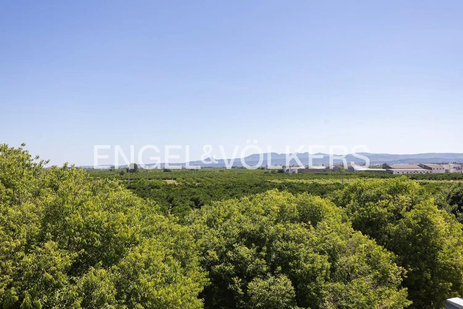 Houses for sale in Villanueva de Castellón  with Air Conditioner, Heating and Terrace