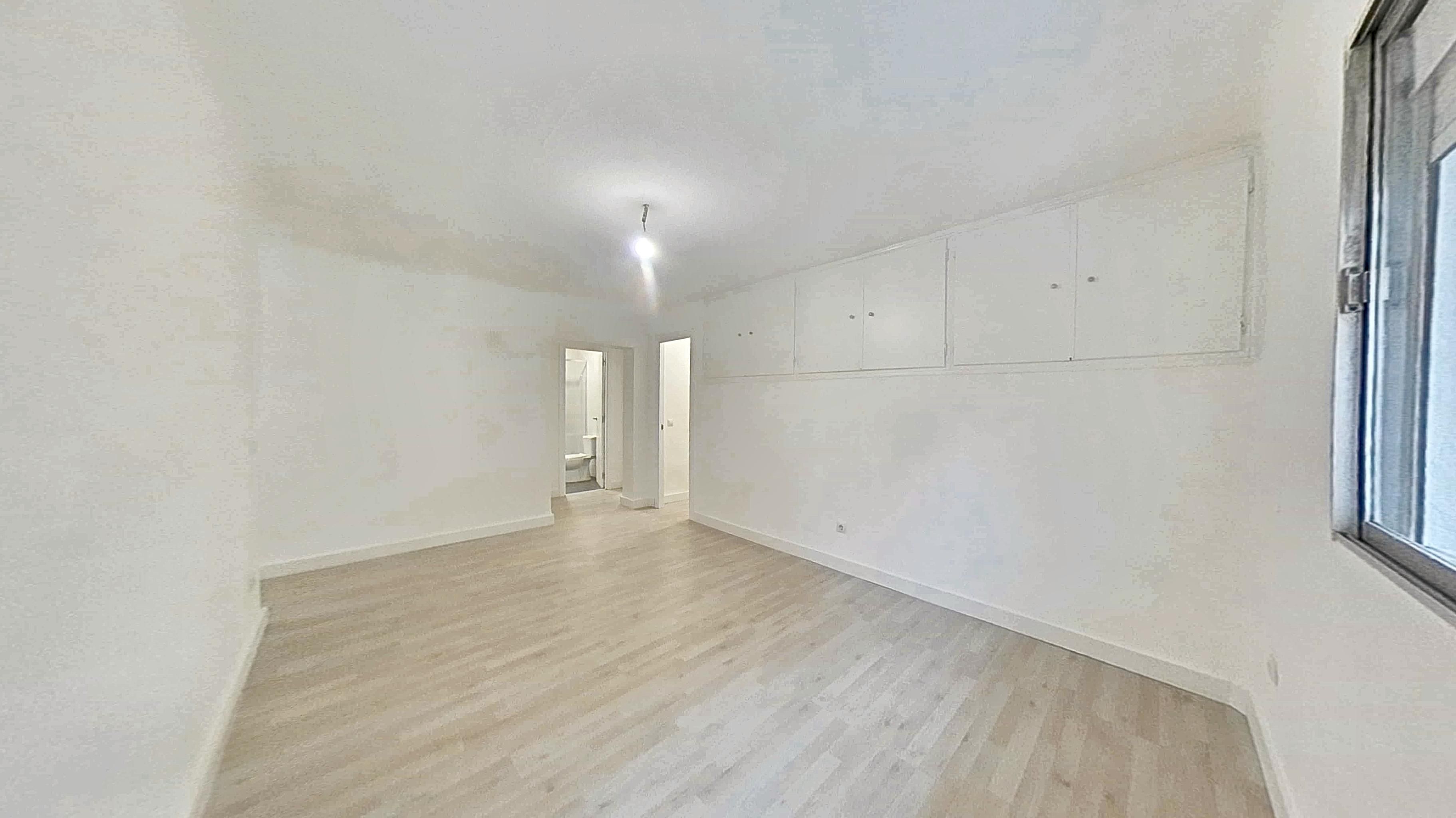 Piso en venta en  Madrid Capital con Calefacción y Horno