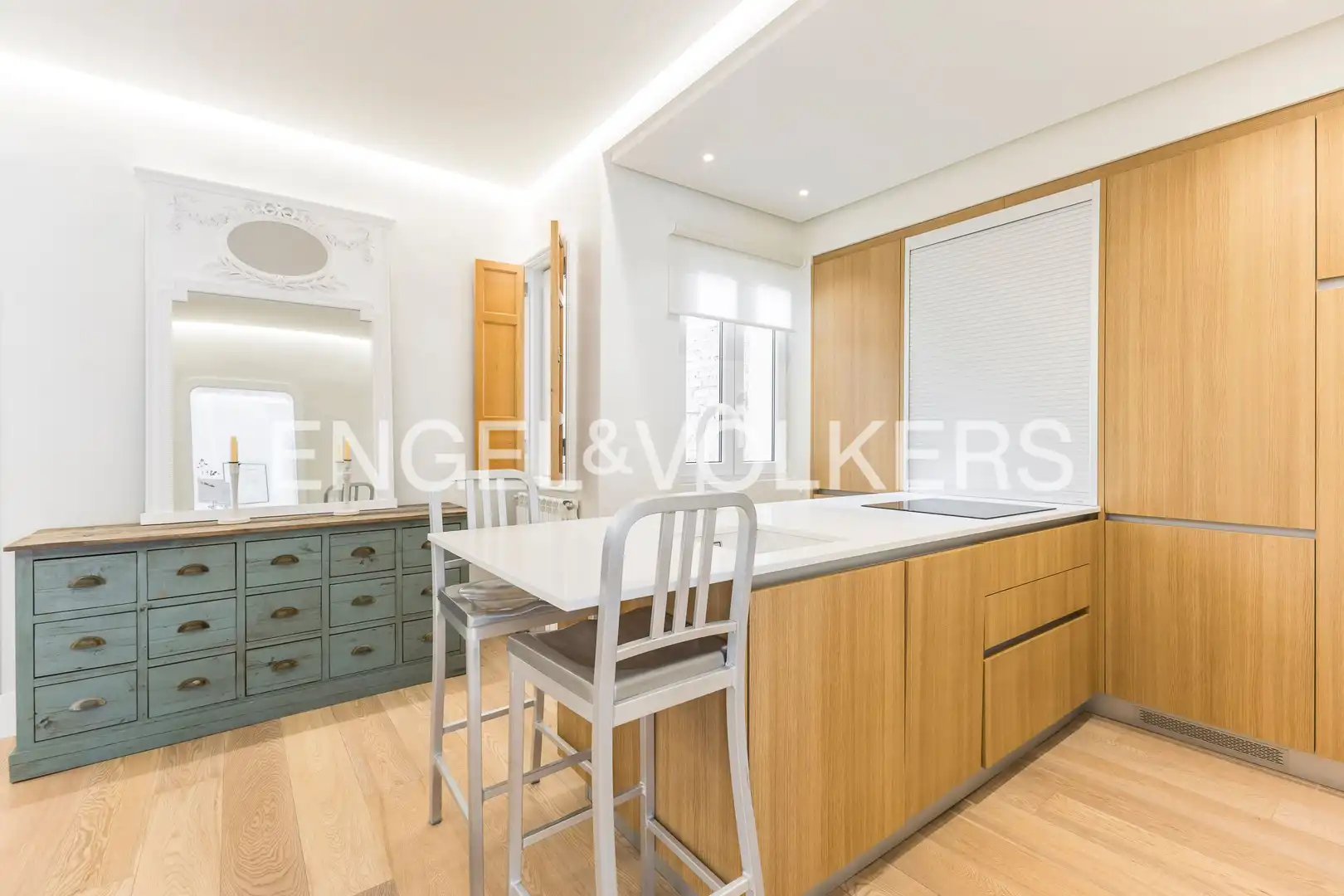 Cocina de Piso de alquiler en Madrid con Aire acondicionado, Calefacción y Amueblado