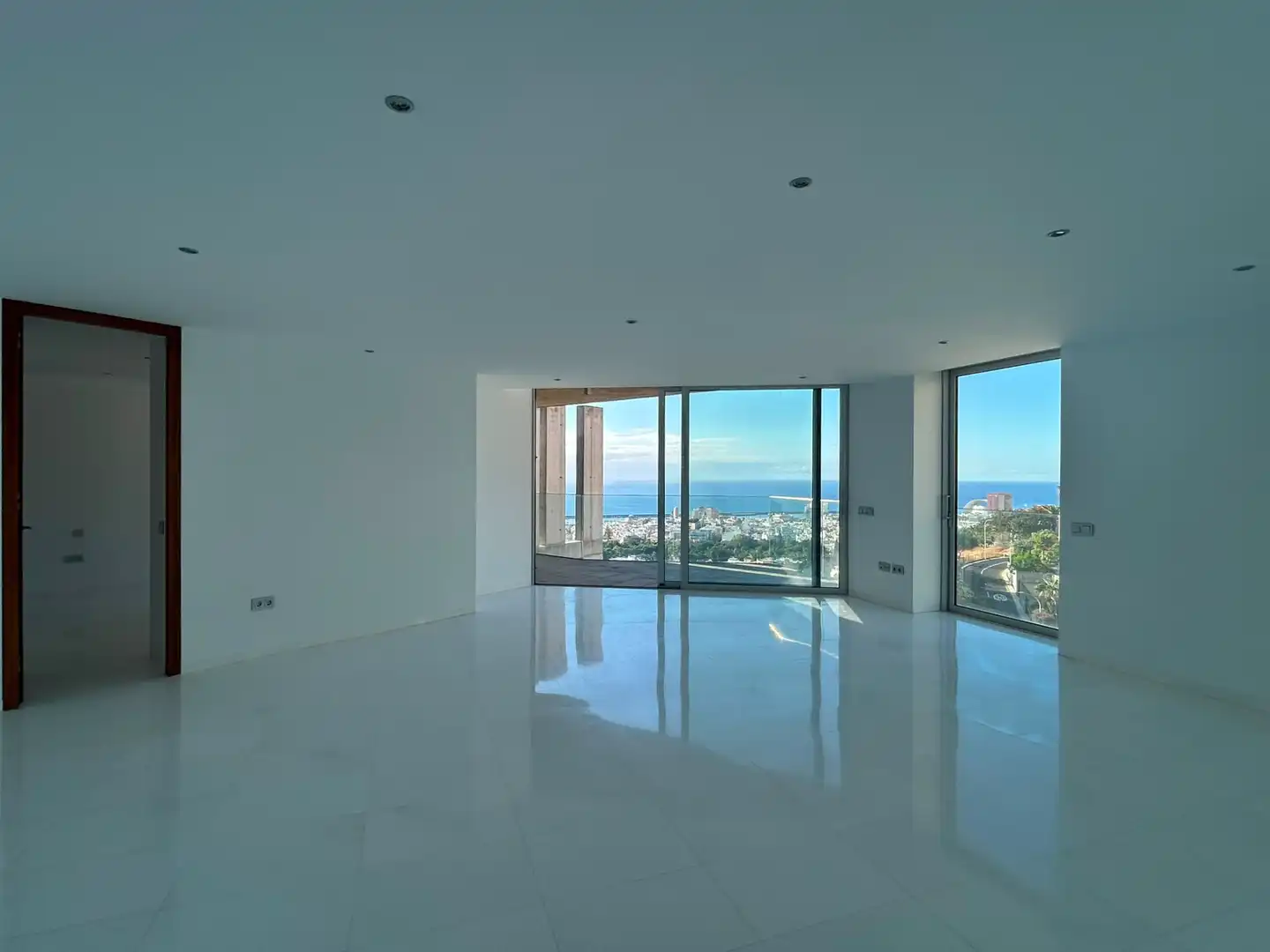 Wohnzimmer von Wohnung zum Verkauf in Santa Cruz de Tenerife mit Privatgarten, Terrasse und Abstellraum