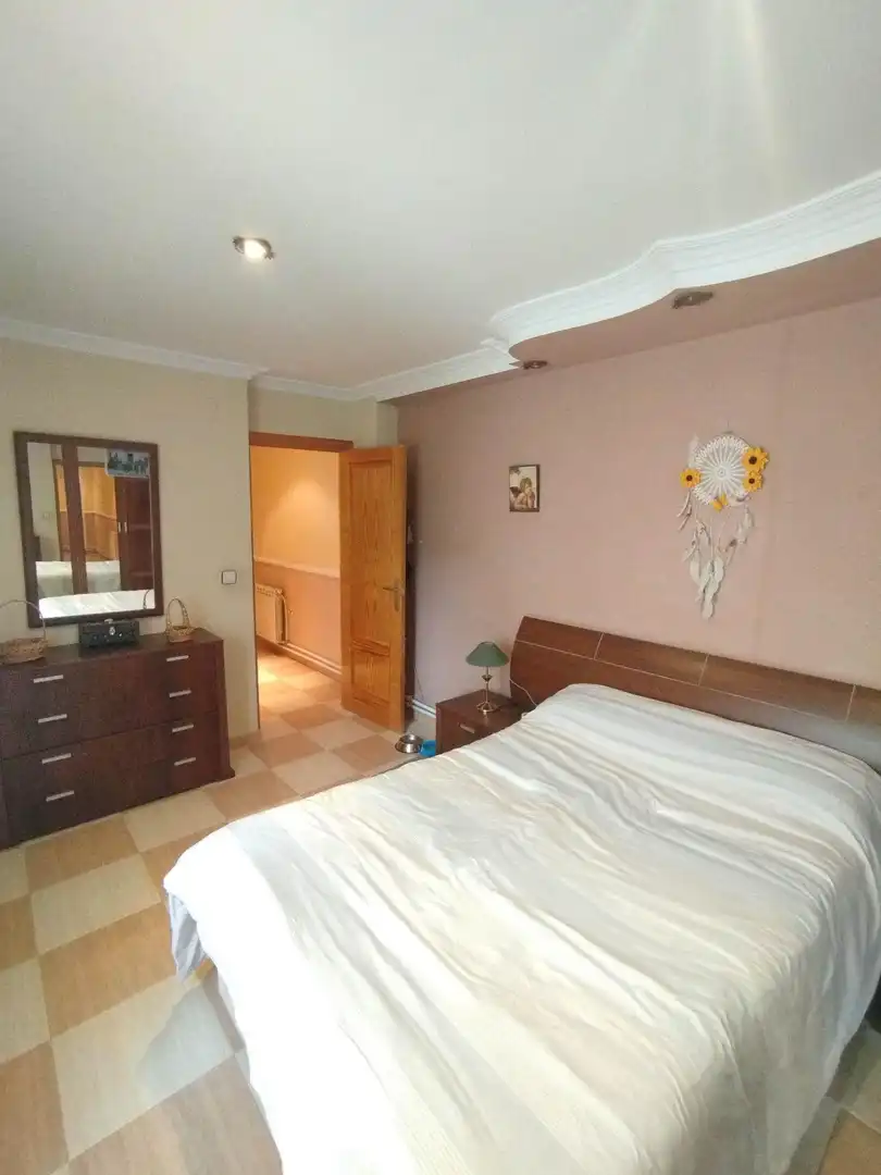 Habitación de Piso en venta en Torredelcampo con Calefacción y Trastero