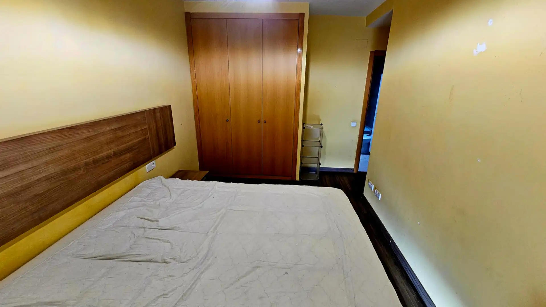 Dormitori de Pis en venda en Sabadell amb Aire condicionat, Calefacció i Parquet