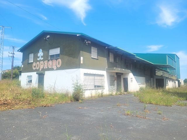 Exterior view of Industrial buildings for sale in Valdoviño