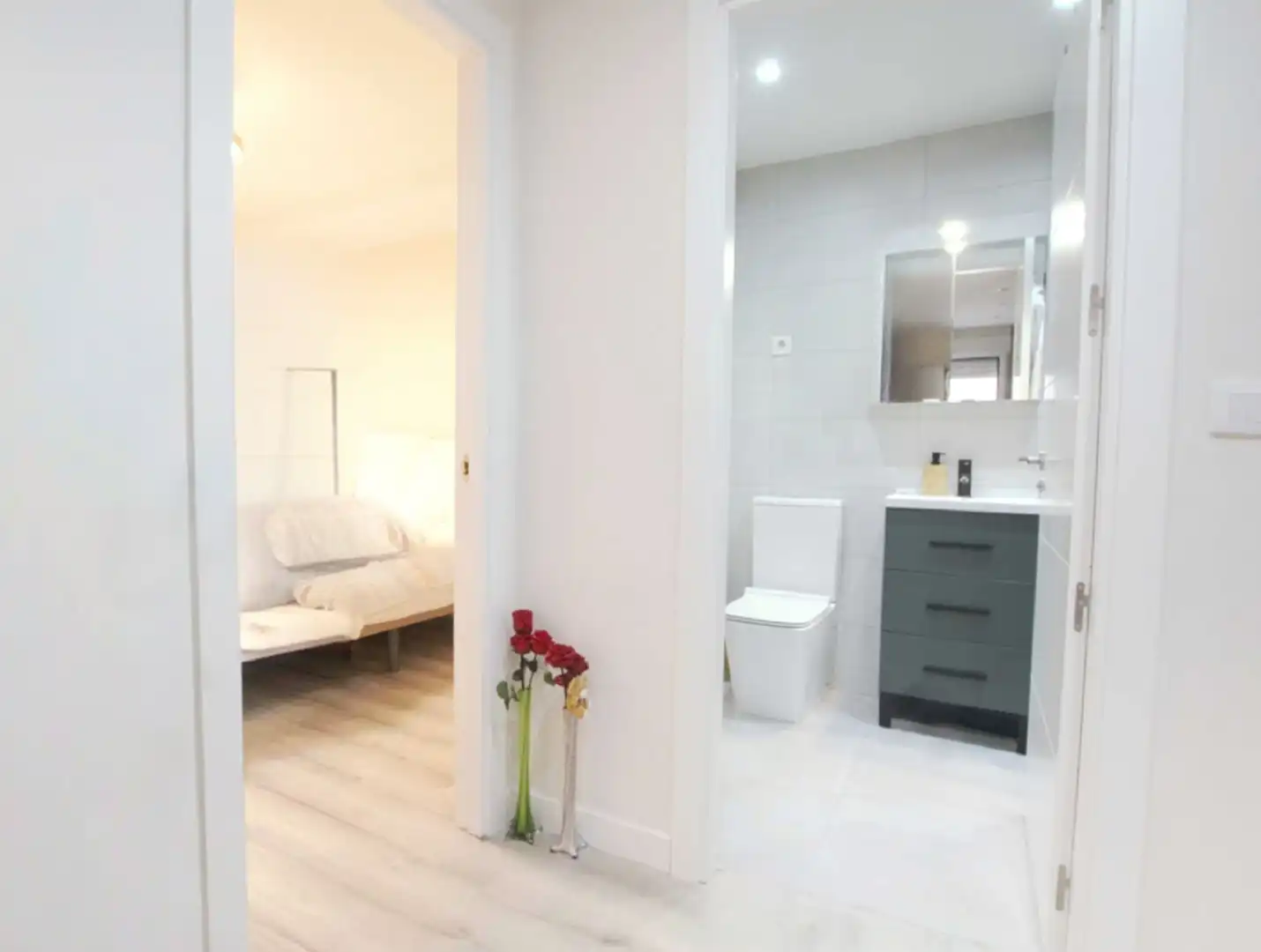 Bathroom of Apartments for sale in Azuqueca de Henares  with Air Conditioner, Terrace and Alarm
