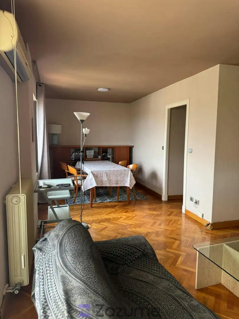 Dining room of Flat for rent in Zaragoza  with Air Conditioner, Heating and Parquet flooring