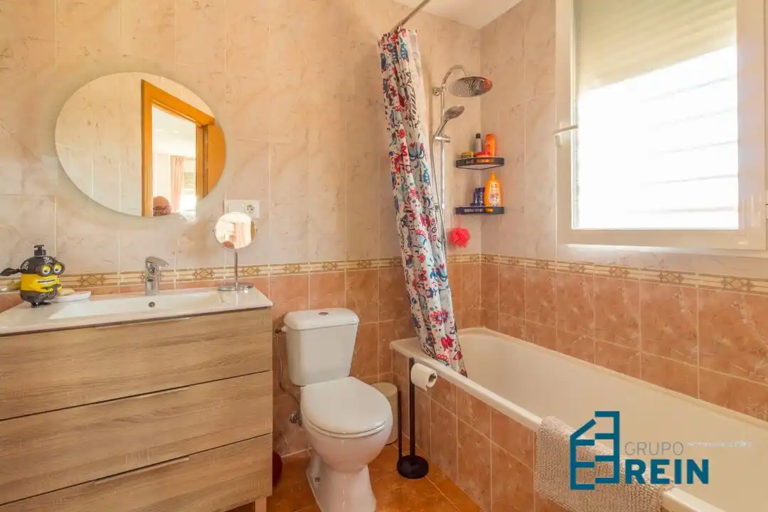 Badezimmer von Wohnung zum Verkauf in Cobeja