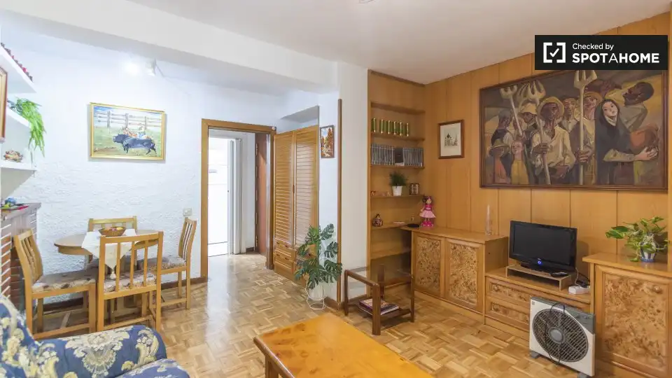 Sala d'estar de Apartament per a compartir en Madrid amb Aire condicionat i Terrassa