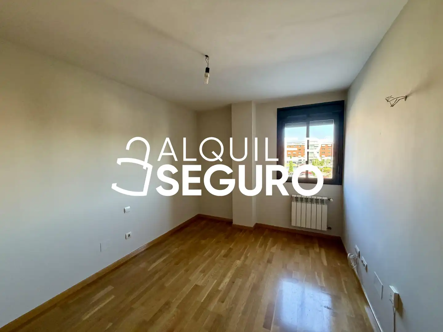 Bedroom of Flat for rent in Valdemoro  with Air Conditioner, Heating and Storage room