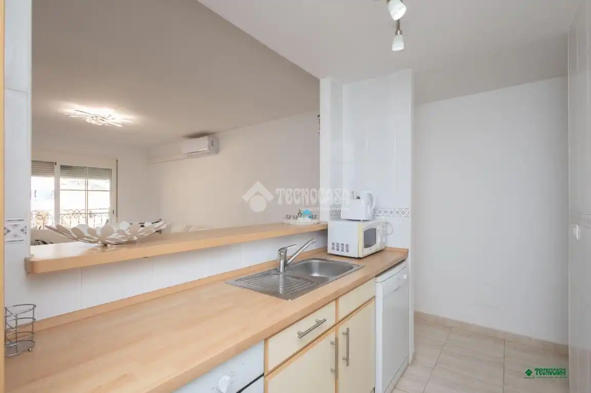 Kitchen of Flat for sale in Cuevas del Almanzora  with Air Conditioner, Terrace and Balcony