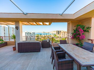 Penthouse mit Pool zum Verkauf in Calle del Curricán 27B