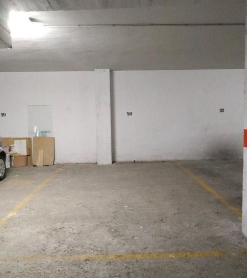 Foto 2 de Garaje de alquiler en Calle Ronda Higuerillas, Centro Ciudad, Plasencia