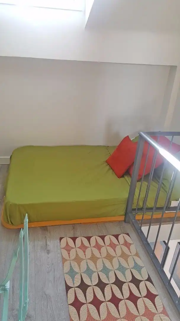 Habitación de Ático de alquiler en Madrid con Aire acondicionado, Calefacción y Amueblado