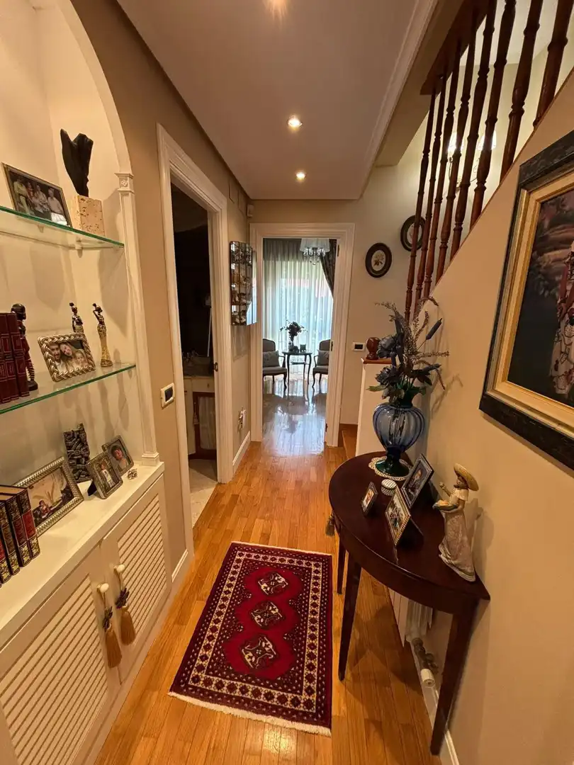Ático en venta en Villamediana de Iregua con Jardín privado, Parquet y Piscina