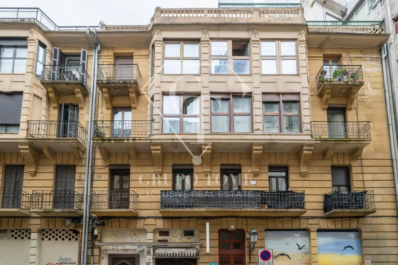 Vista exterior de Piso en venta en Donostia - San Sebastián  con Calefacción, Amueblado y Balcón