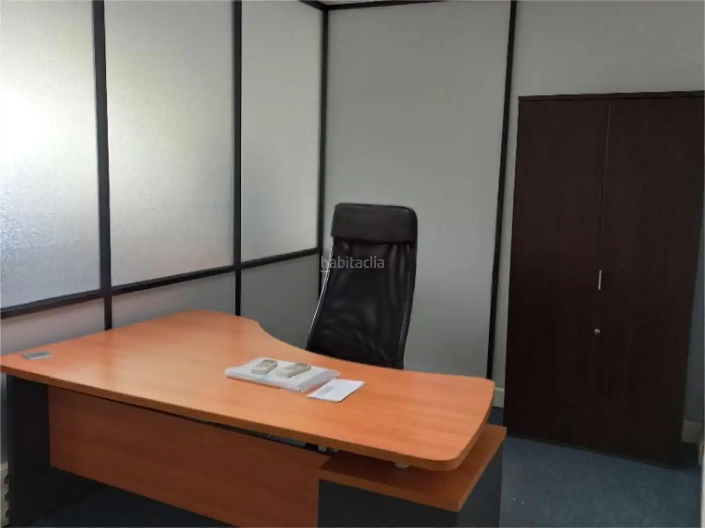 Büro zur Miete in BI-2704 25, imagen 3
