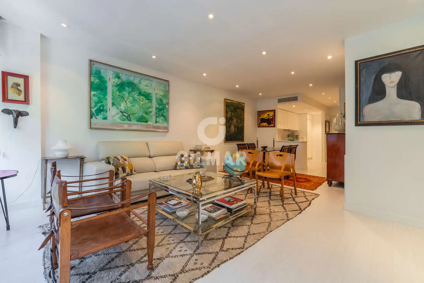Vista exterior de Piso en venta en Madrid con Calefacción, Jardín privado y Piscina