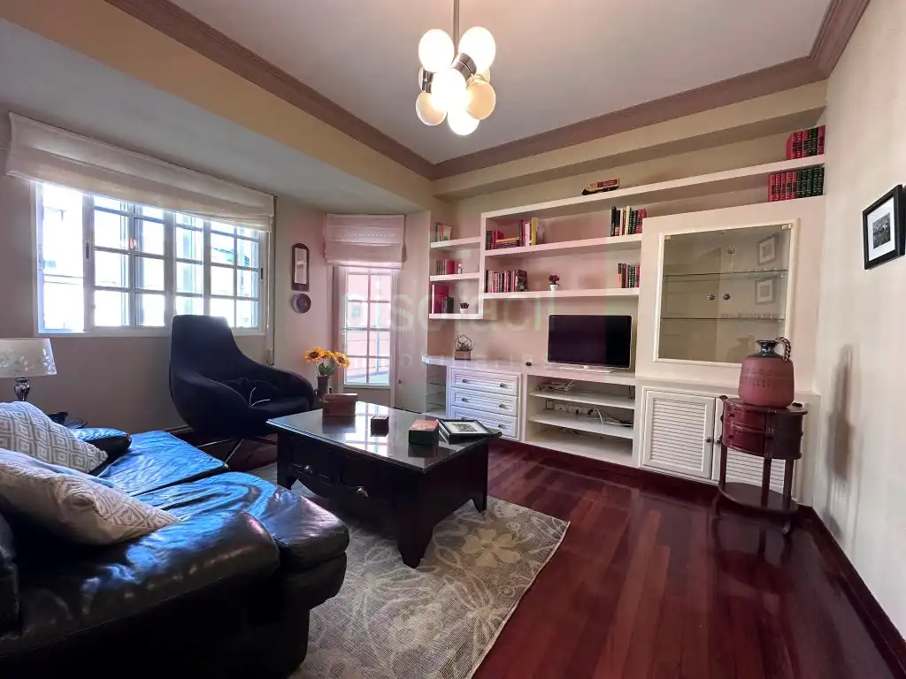 Sala d'estar de Apartament en venda en Lugo
