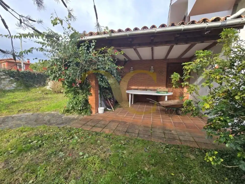 Jardín de Casa o chalet en venta en Llanes con Calefacción, Jardín privado y Terraza