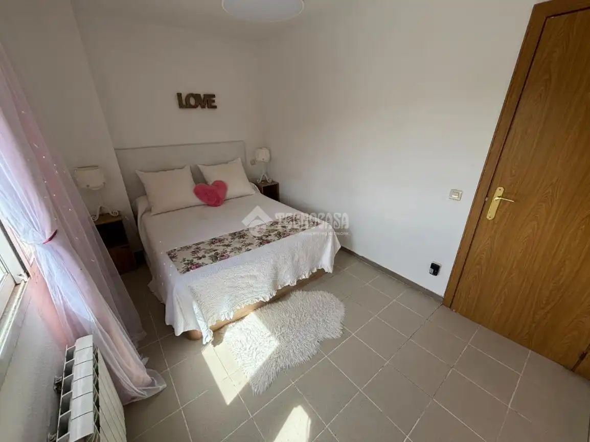 Habitación de Piso en venta en Alcalá de Henares con Aire acondicionado y Calefacción