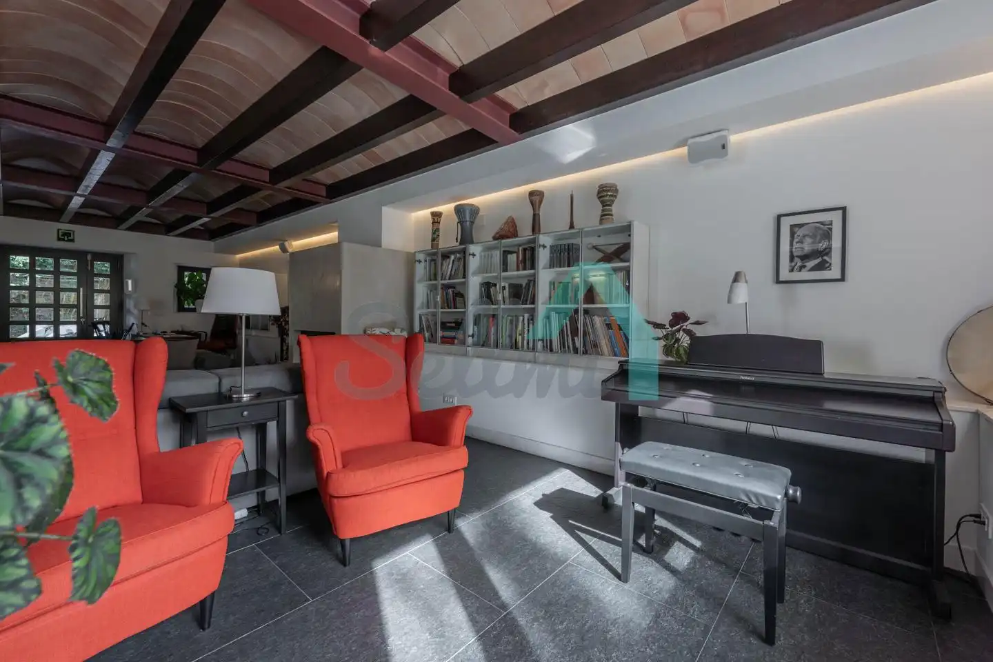 Sala d'estar de Casa o xalet en venda en Valdés - Luarca amb Calefacció, Jardí privat i Terrassa