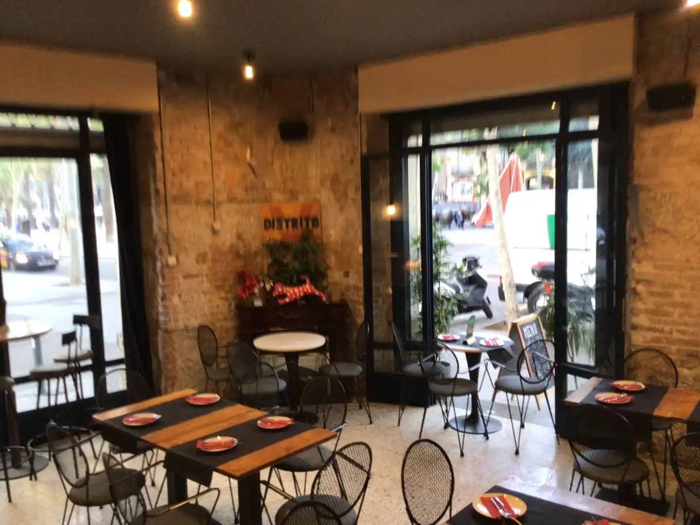 Local comercial en traspaso en Ciutat Vella, imagen 9