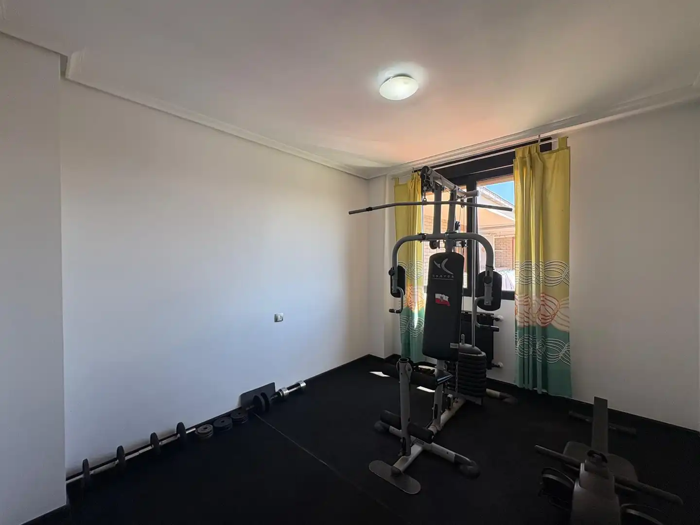Piso en venta en Suances con Calefacción, Terraza y Trastero