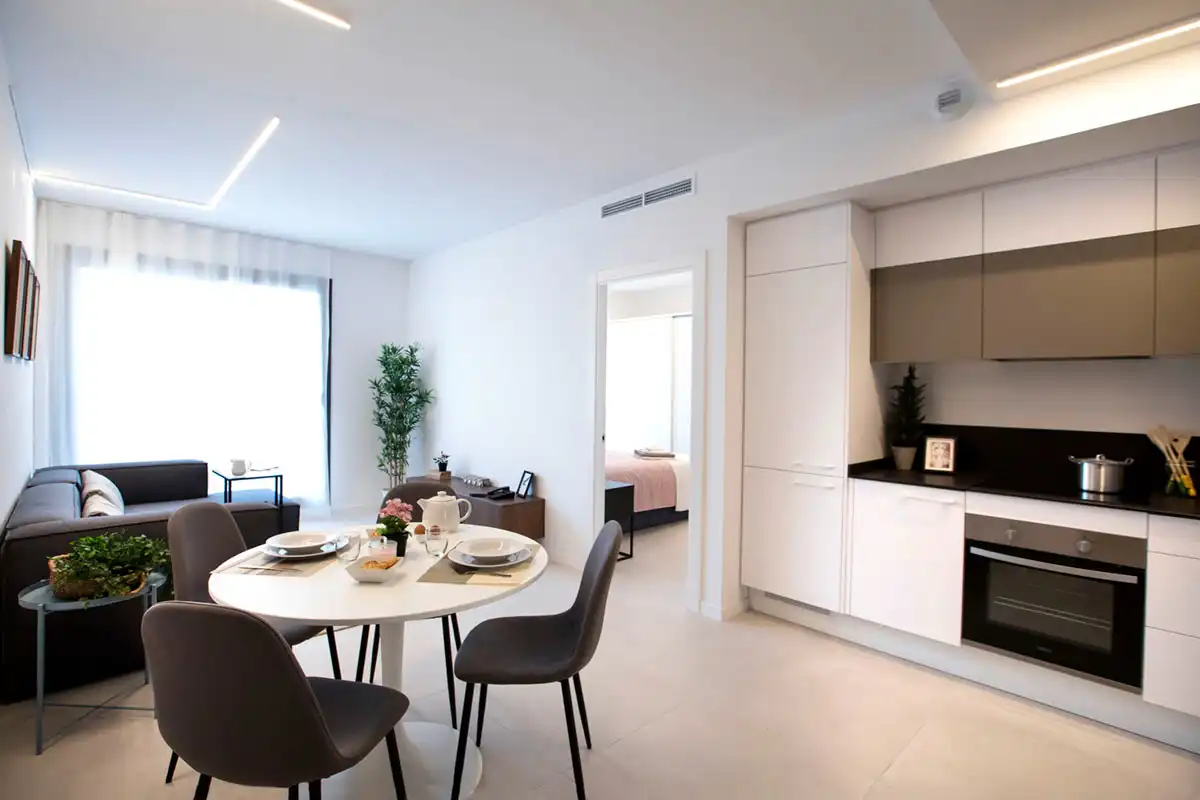 Piso con ascensor en venta en Carrer d'Amèrica 11, imagen 5