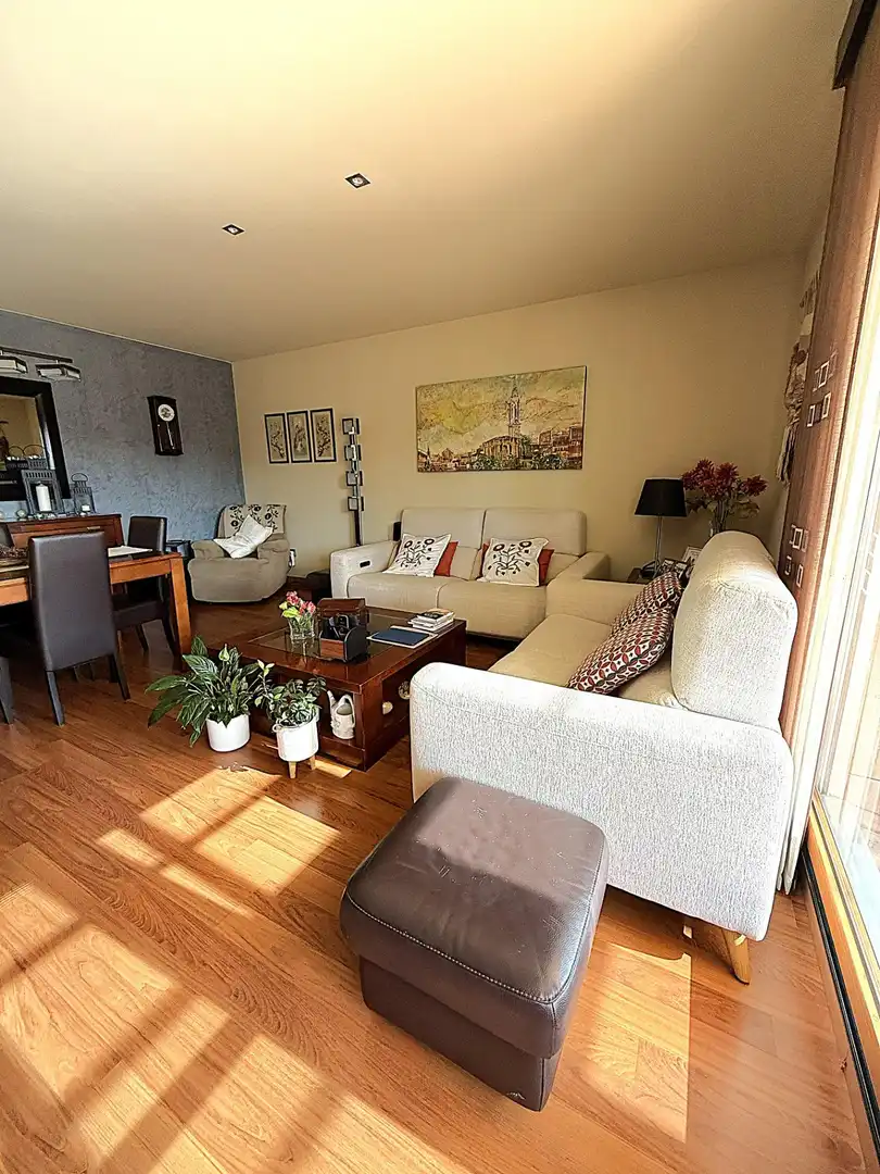 Living room of Attic for sale in Valls  with Air Conditioner, Heating and Private garden
