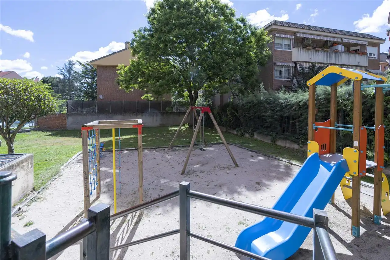Pis amb piscina en venda a Calle de los Melonares 6, imagen 2