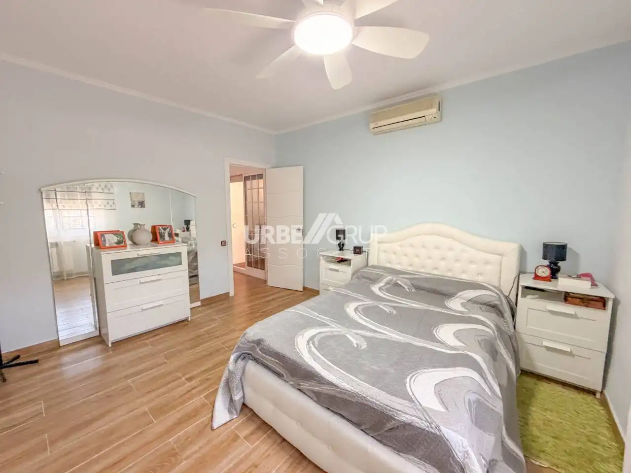 Bedroom of Detached homes for sale in Abrera  with Air Conditioner, Heating and Private garden
