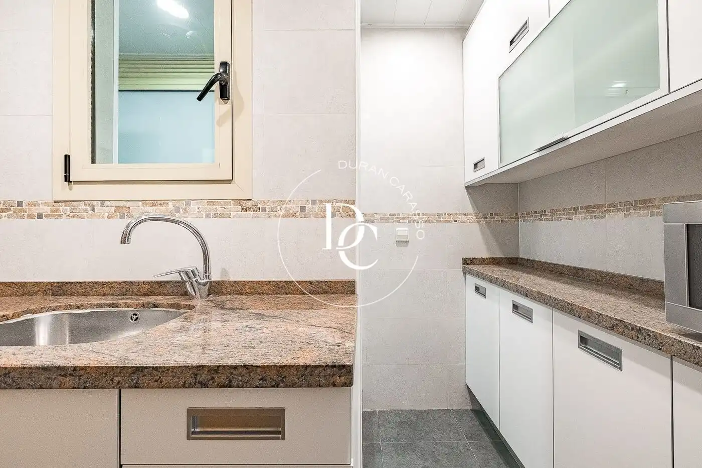 Piso con terraza en venta en Carrer d'Enric Granados, imagen 39