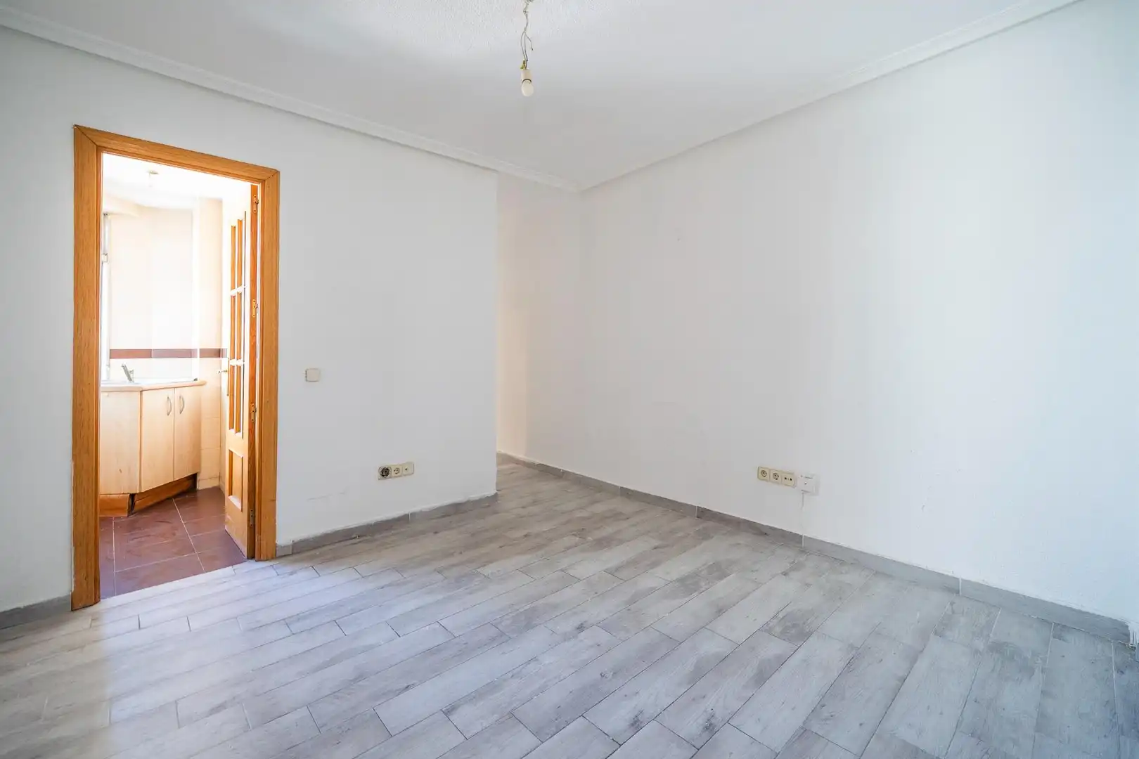 Piso en venta en Calle ATHOS, Puerta del Ángel