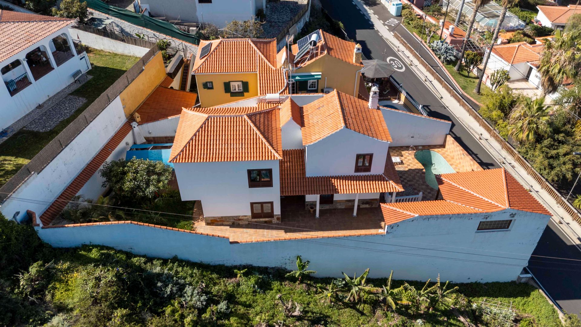 Vista exterior de Casa o xalet en venda en El Sauzal amb Jardí privat, Terrassa i Traster